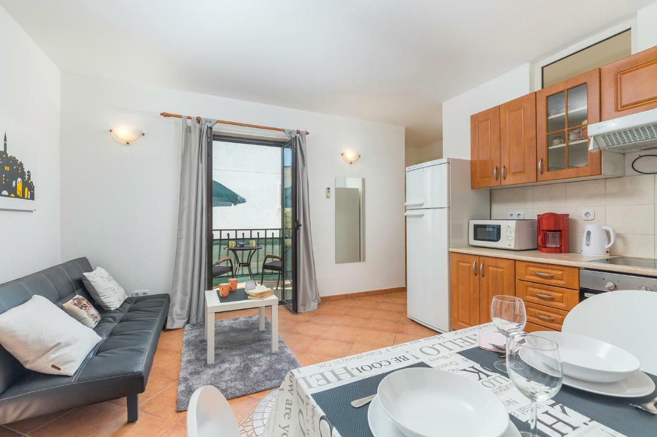 Apartment Sara Rovinj Exterior photo